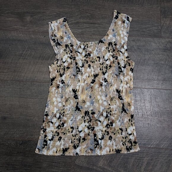 Nicola Woman Sheer Blouse with Ruffled Sleeves and Crinkle Tank Set Small - Picture 2 of 10